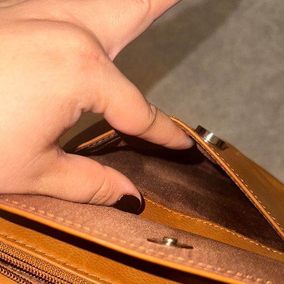 Vintage Fossil Tan Leather Crossbody Bag - Picture 6 of 6